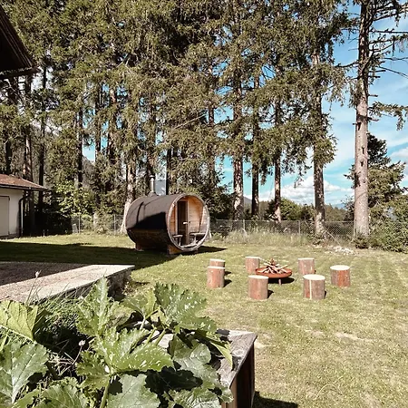 Chillhaus Pear Mountain By Aa Homes