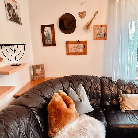 Chillhaus Pear Mountain *