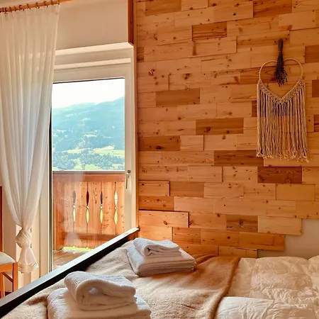 Chillhaus Pear Mountain By Aa Homes *