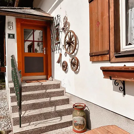 Chillhaus Pear Mountain *