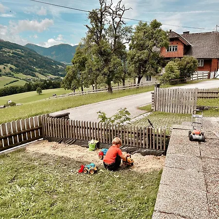 Chillhaus Pear Mountain Ferienhaus *