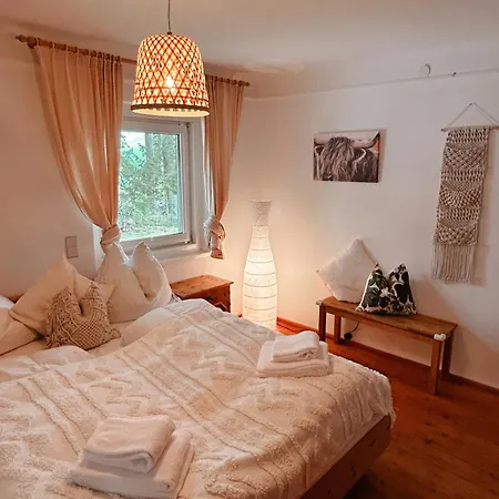 Chillhaus Pear Mountain