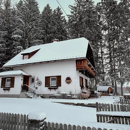 Chillhaus Pear Mountain By Aa Homes Holiday home Birnberg